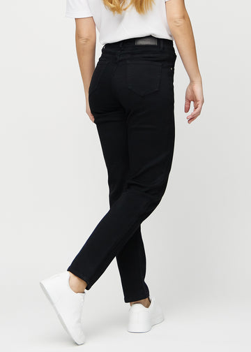 Black regular jeans seen from the back, so the full product can be seen.