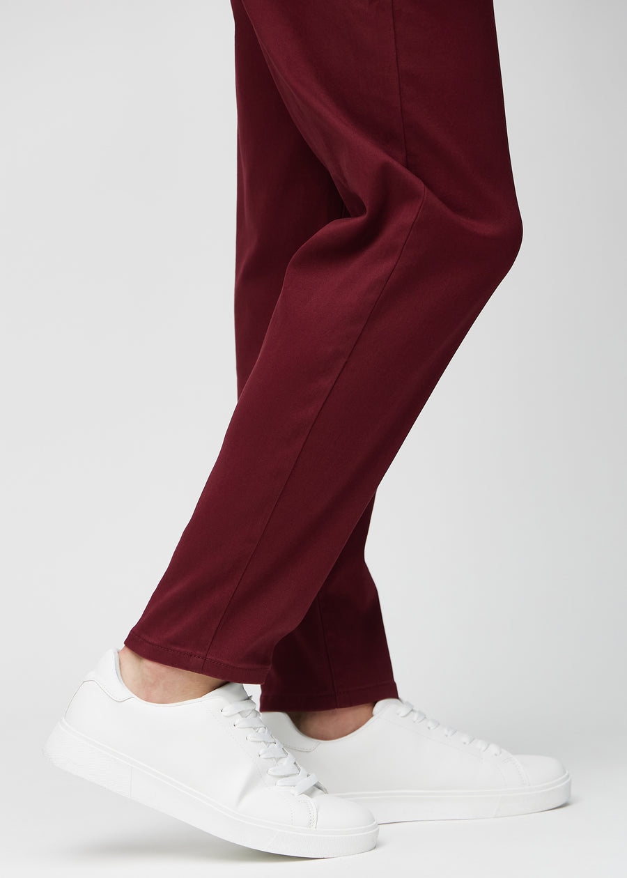The ankles of a model, so you can see how loose the jeans fit.